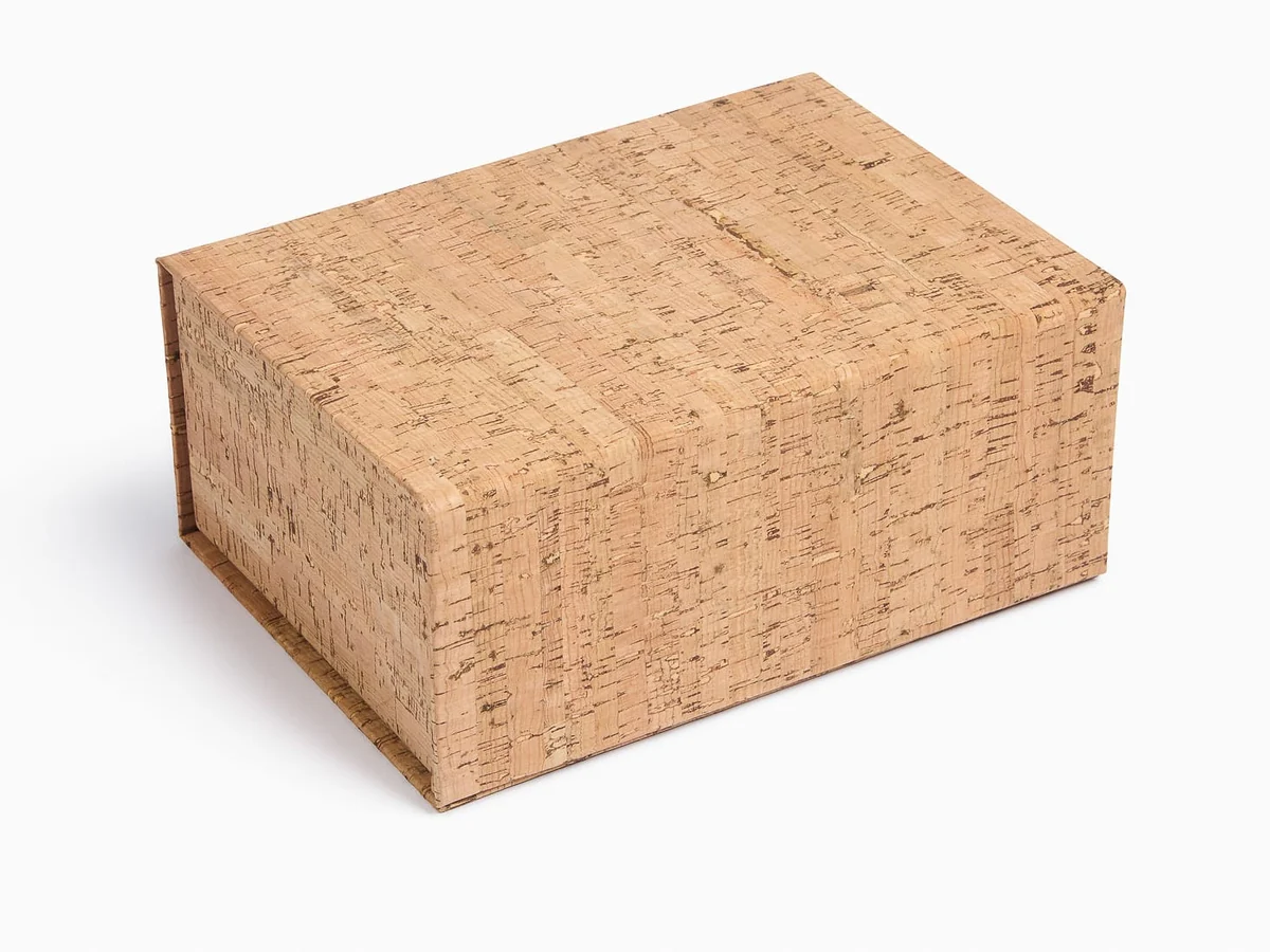 A5 parafa borítású., merevfalú doboz